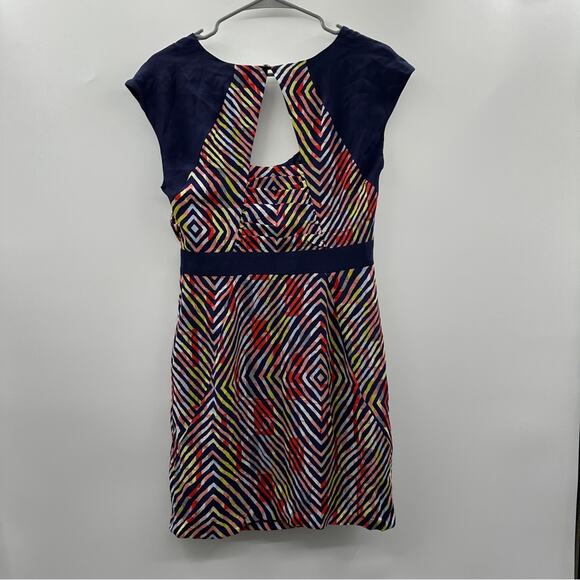 BCBGeneration Midnight Blue Multi Zebra Stripe Short Sleeve Mini Dress Sz 8 NEW‎ - Picture 5 of 9